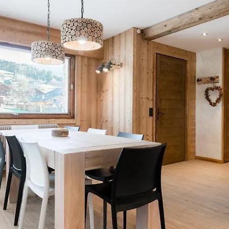 Cozy Chaleett On Slopes * Crest-Voland
