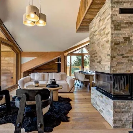 Cozy Chaleett On Slopes Holiday home Crest-Voland